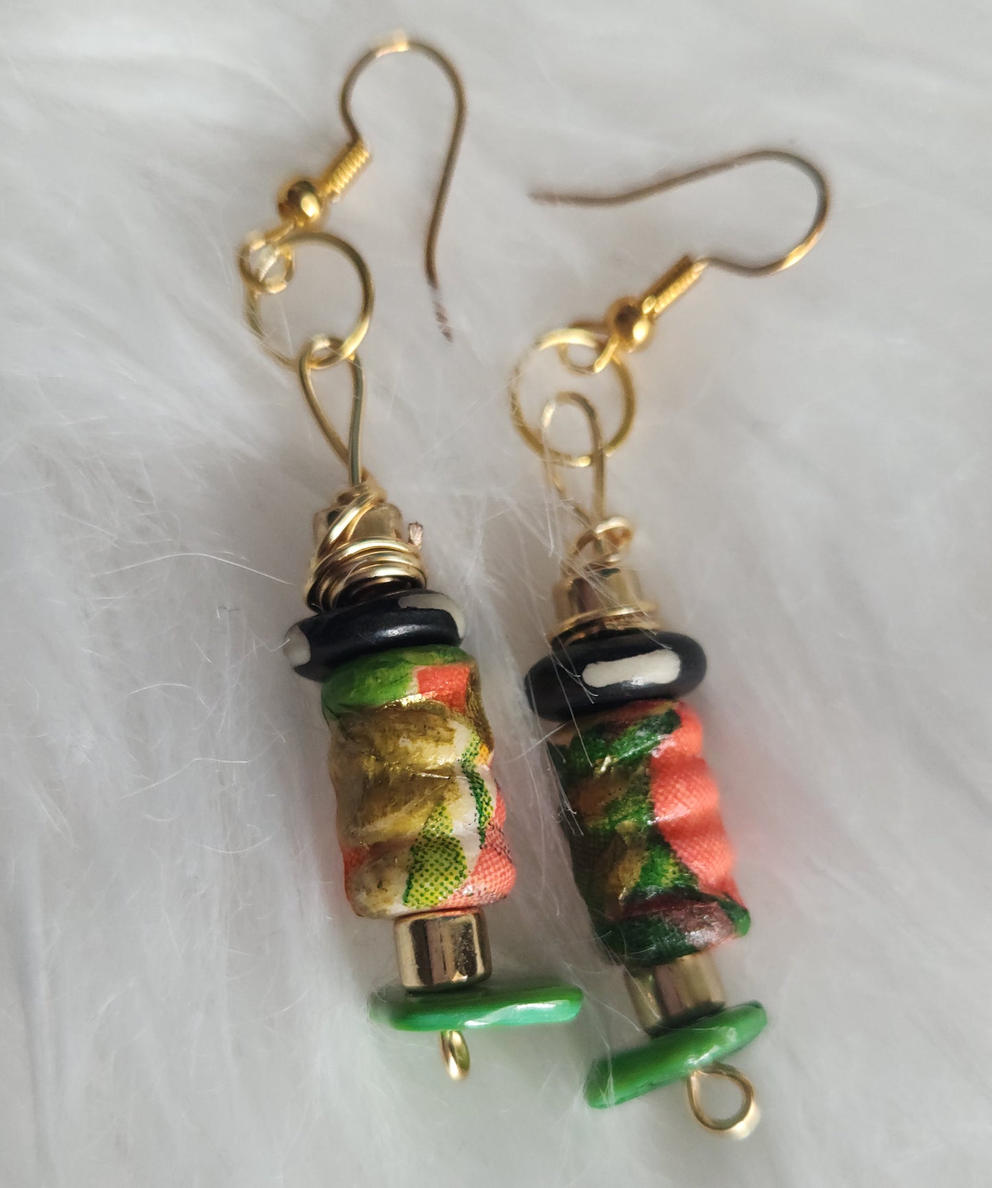 Bead &shell Earrings