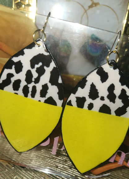 Black and Yellow Leaf Earring-Large
